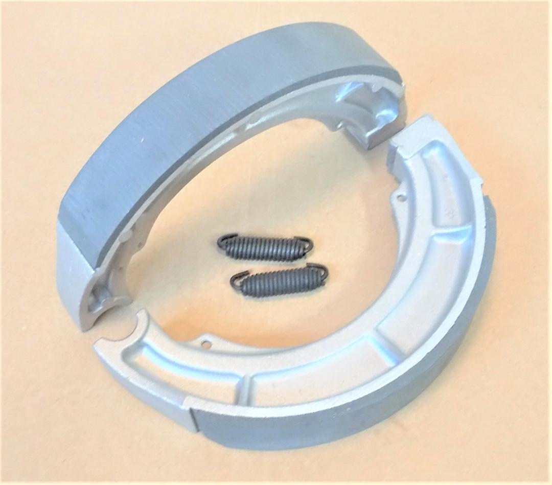 スズキ GS400 スポーク ブレーキシュー スプリング付 GT380 3302