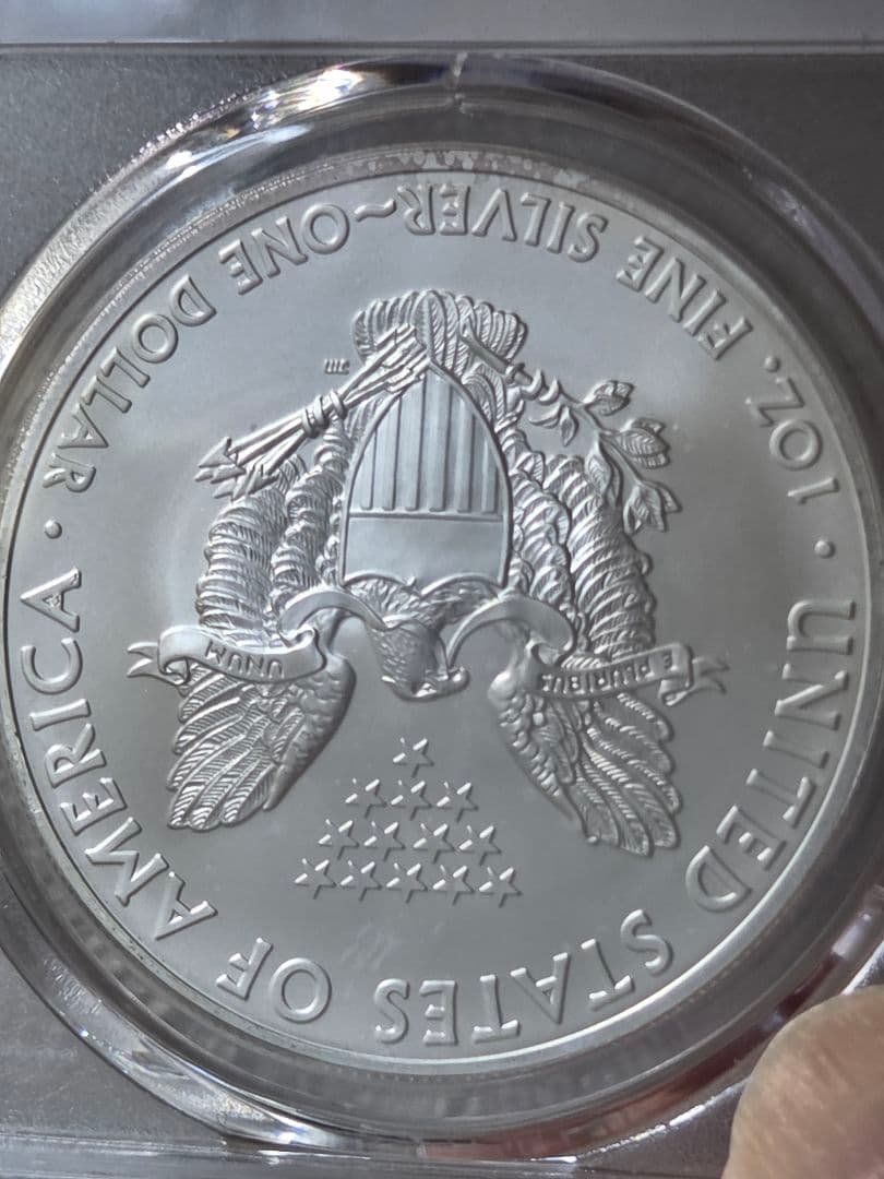 MS70)アメリカ合衆国 シルバー イーグル銀貨 2013 S サイン入り - メルカリ