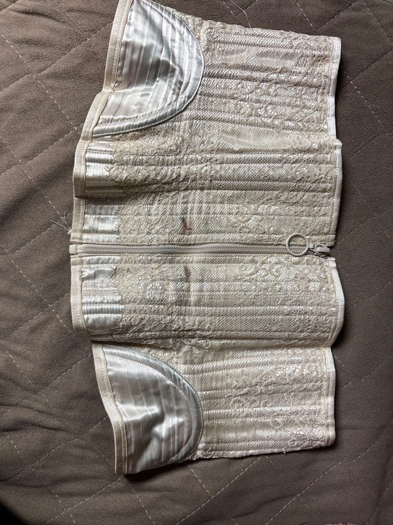 Miss Grace アンティークベージュ L 元鈴木さん コルセット - メルカリ