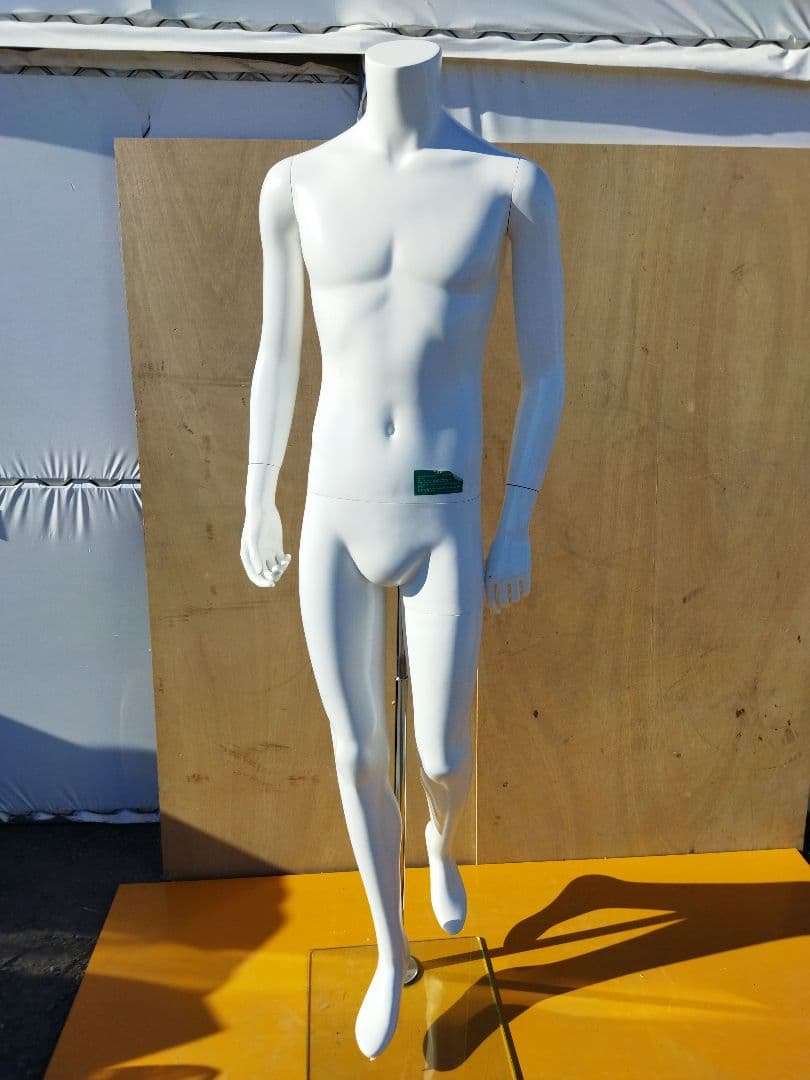 男性用マネキン トルソー 約53×50×H180cm　人形　等身大 2026年最新】マネキン 男性 等身大の人気アイテム - メルカリ