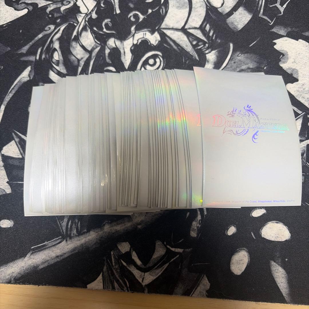 デュエマ 旧公式スリーブ 旧公式ロゴスリーブ 銀 白 2008 60枚 - メルカリ