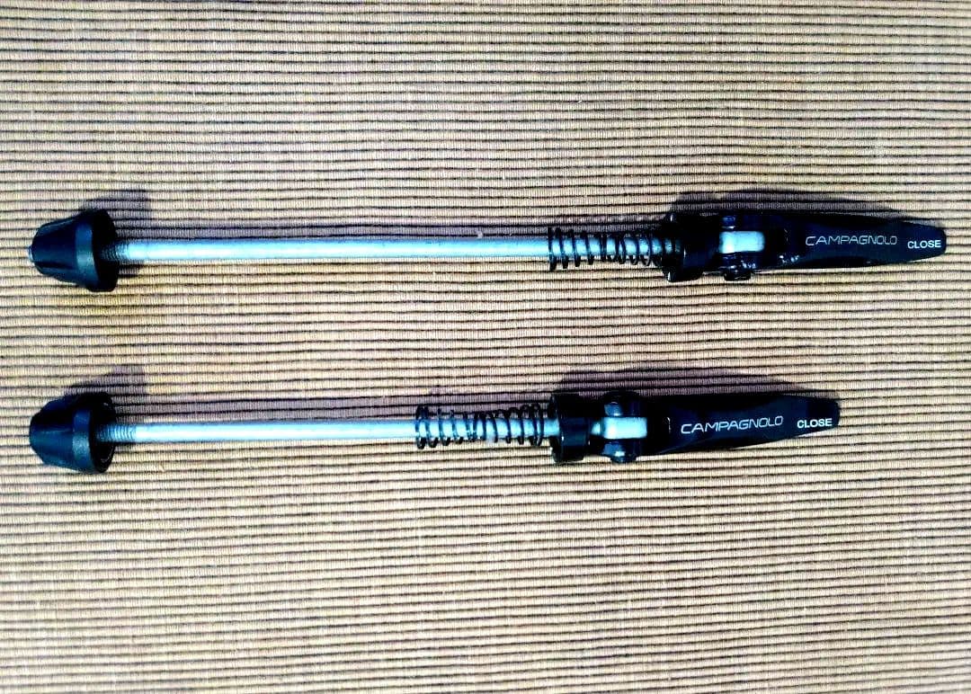 Shimano XTR M985 Rear QR Hub, 32 Hole | Tree Fort Bikes XTR WH