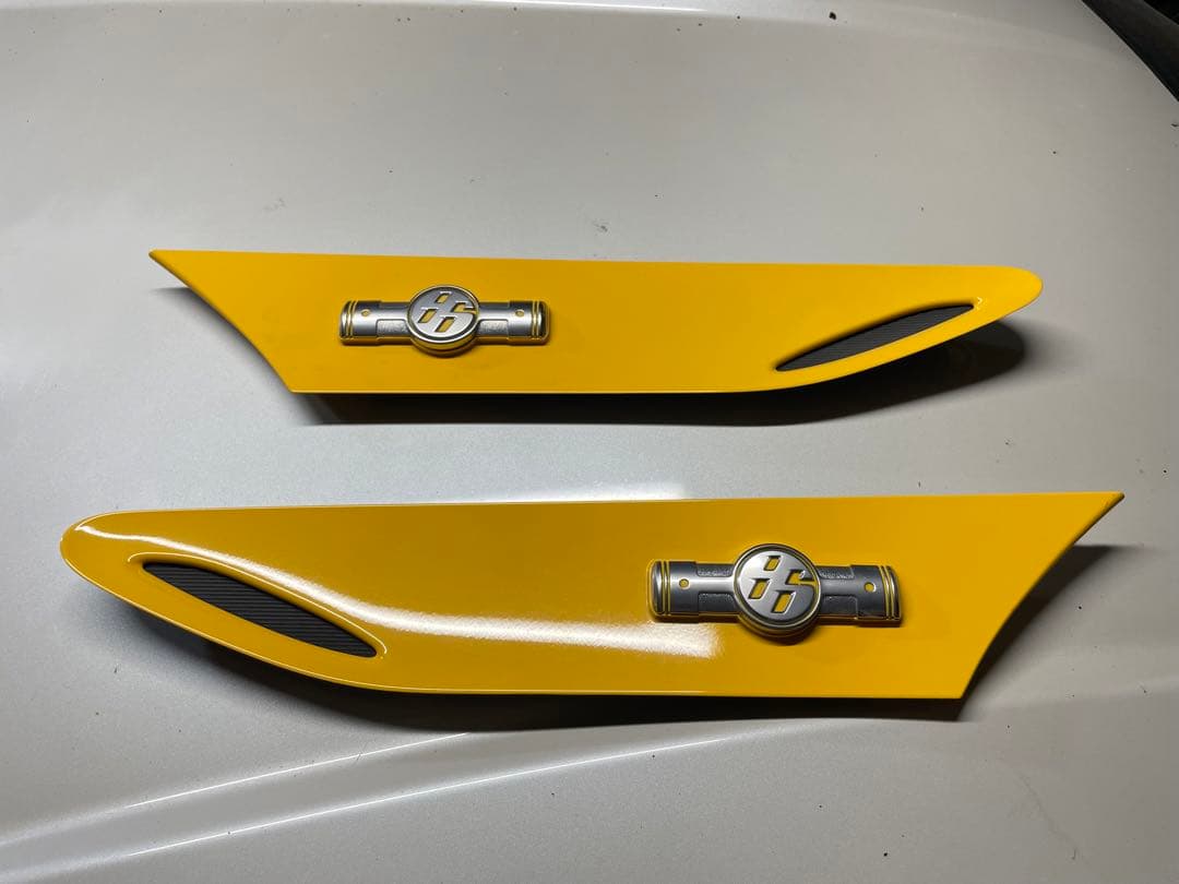 トヨタ86 イエローリミテッド フェンダーガーニッシュ ZN6 ZC6 BRZ