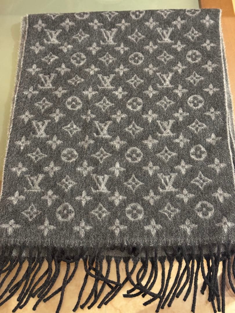 魂*様 LOUIS VUITTON マフラー・モノグラム グラディエント M75 LOUIS VUITTON ルイヴィトン マフラー モノグラム グラディエント