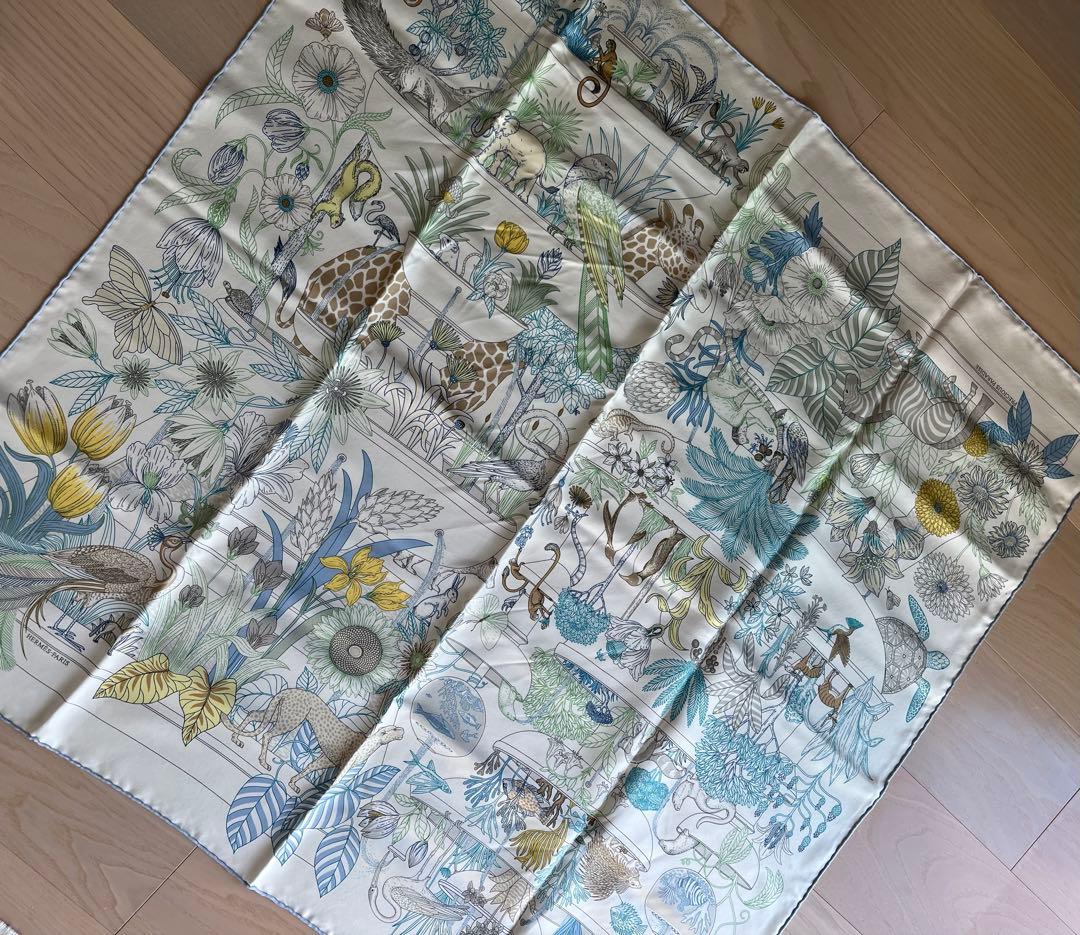 エルメス カレ 90 《プレシャス・パラダイス》