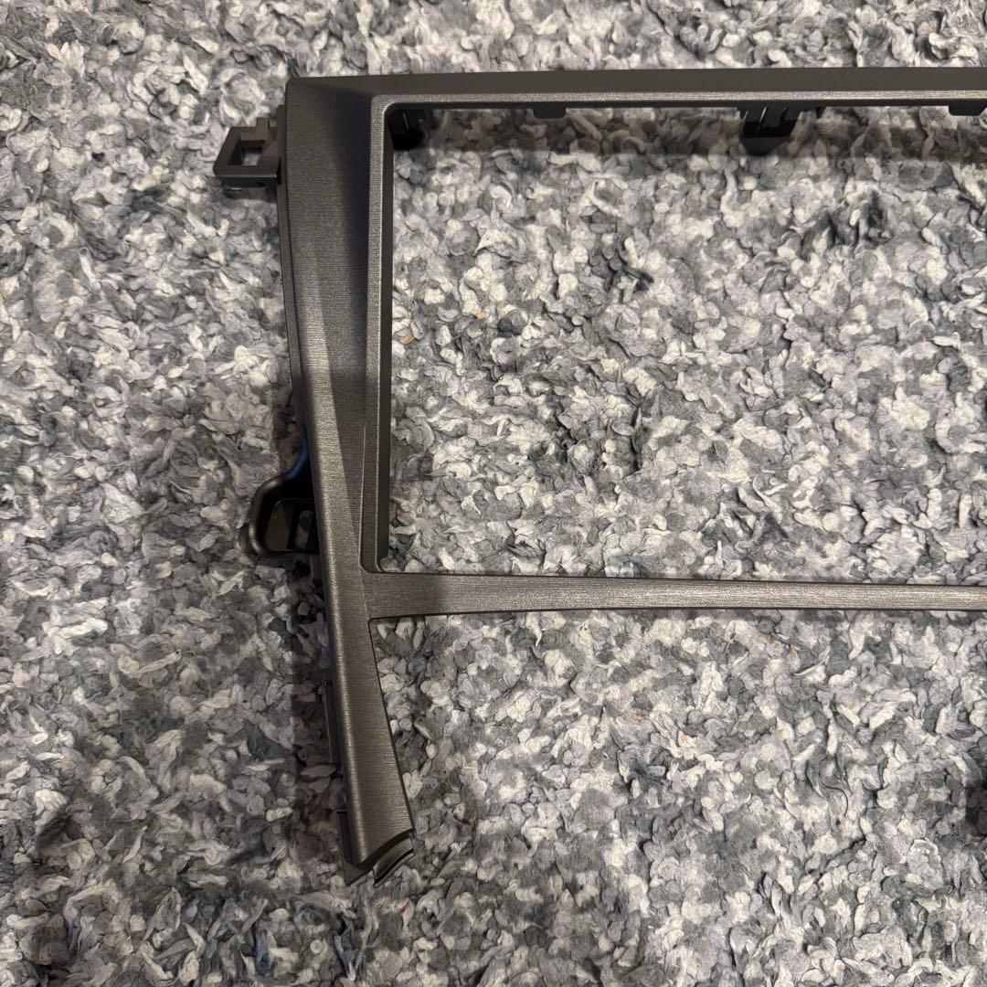 生産終了 入手困難 プリウス 30 9インチ 純正 形状 ナビ パネル ステー