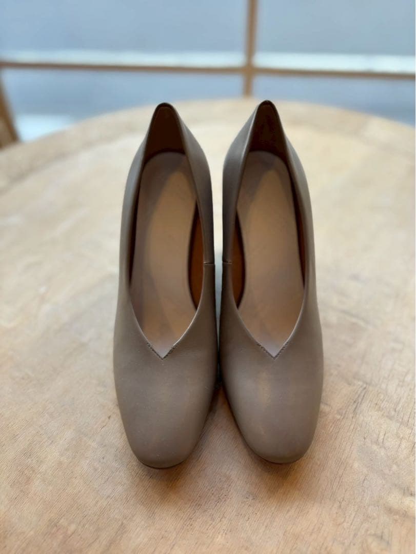 マルジェラ　パンプス　37 1/2 サイズ　ベージュ　未使用品 中古・古着通販】Maison Margiela (メゾンマルジェラ) タビアンクル