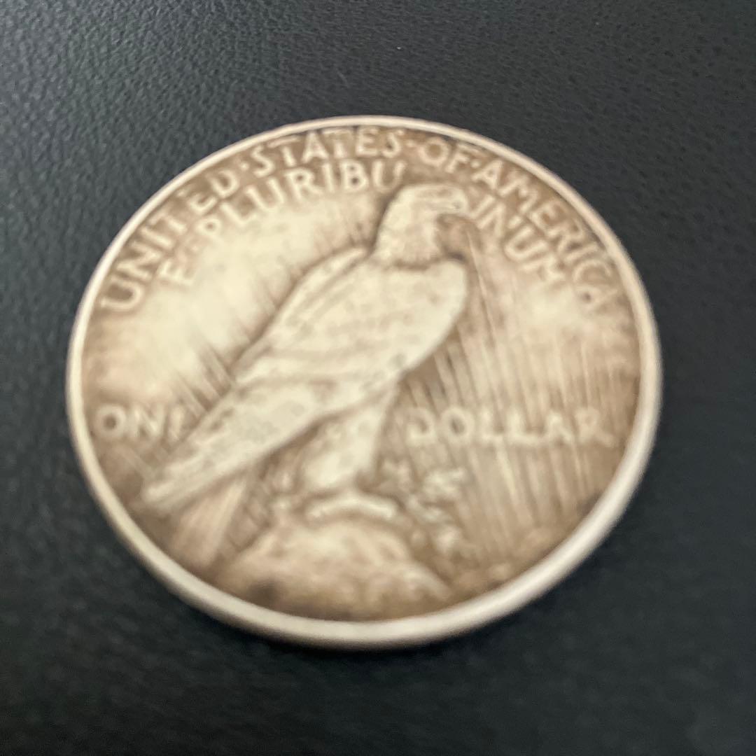 1925年 アメリカ ピースダラー 1ドル銀貨 – 歴史と平和を象徴する名作
