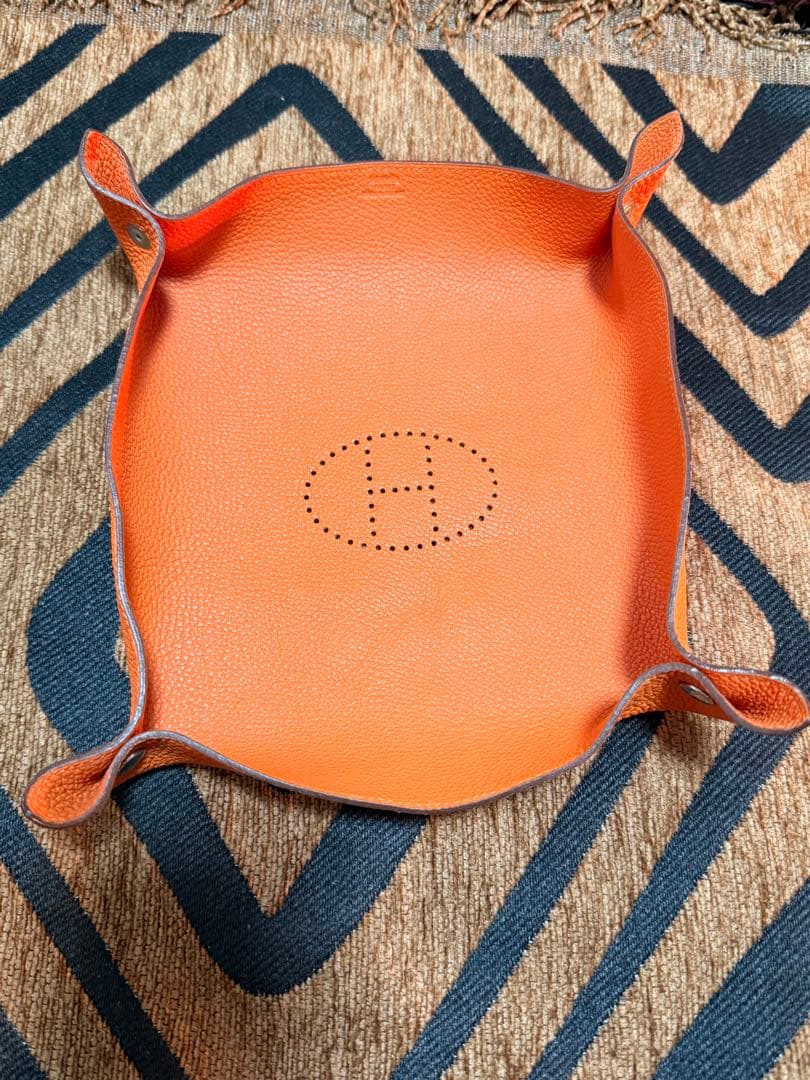 HERMES エルメスヴィドポッシュ小物入れ - メルカリ