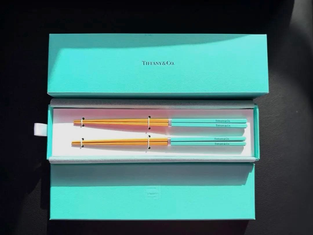 【新品・未使用】Tiffany & Co. ティファニー　夫婦箸 Tiffany & Co. ティファニーブルー 夫婦箸 - メルカリ