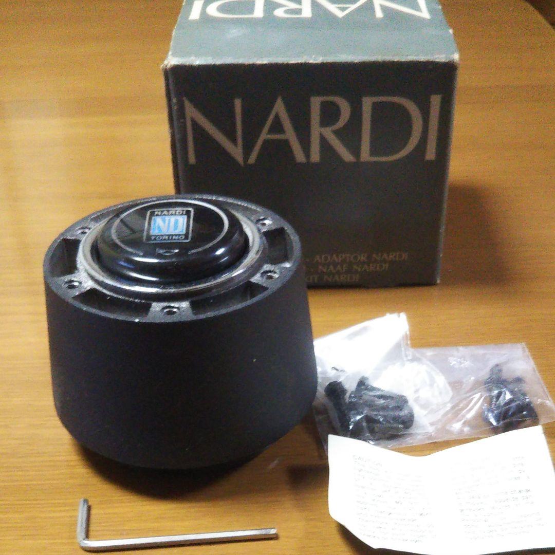 K*z様 ダットサン ナルディ ステアリング ボス ！ K*z様 ダットサン ナルディ ステアリング ボス ！ - メルカリ