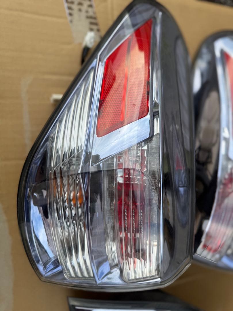 テールランプ 4個セット レッド/クリア ヴェゼルru3 テールランプ 4個