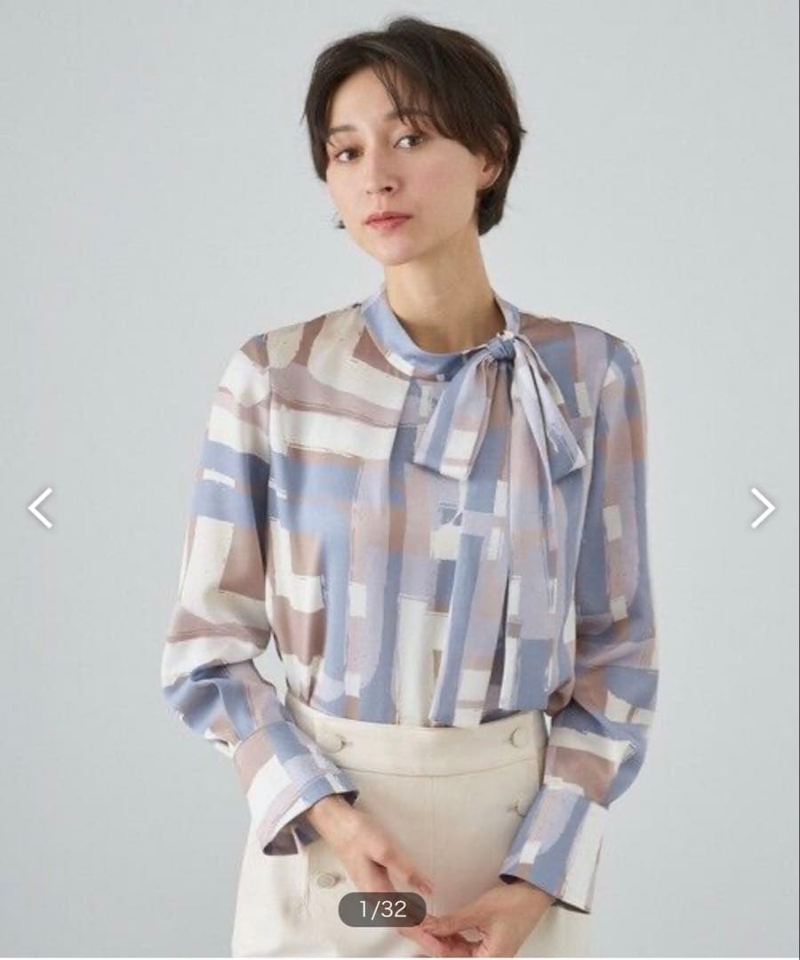 ◇極美品◇ANAYI◇スクエア幾何プリントサイドボウタイブラウス