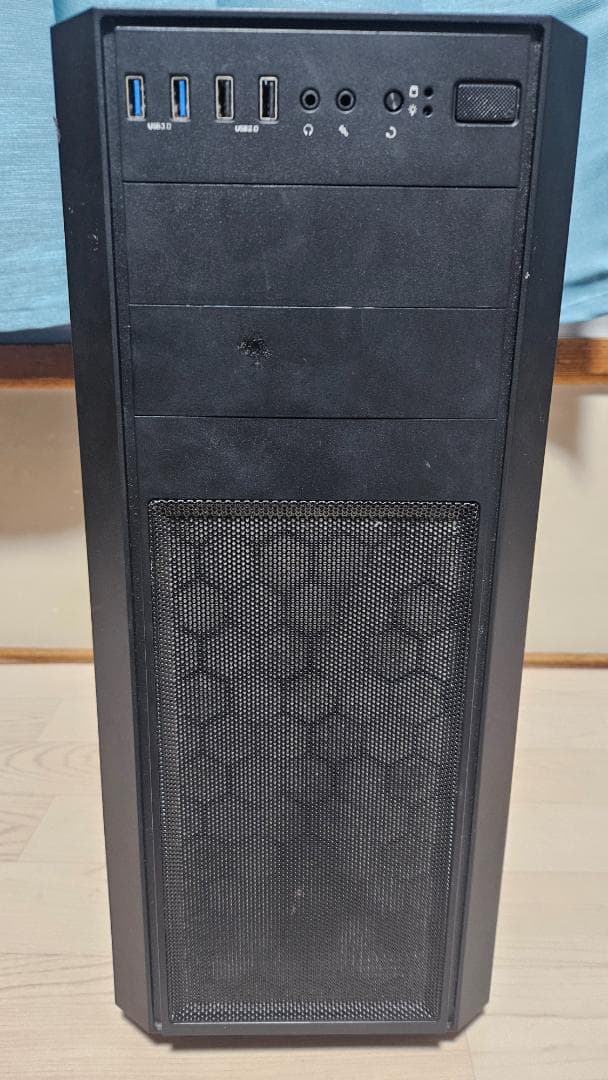 自作PC i5-3470 16G 512G SSD GT520 自作PC i5-3470 16G 512G SSD GT520