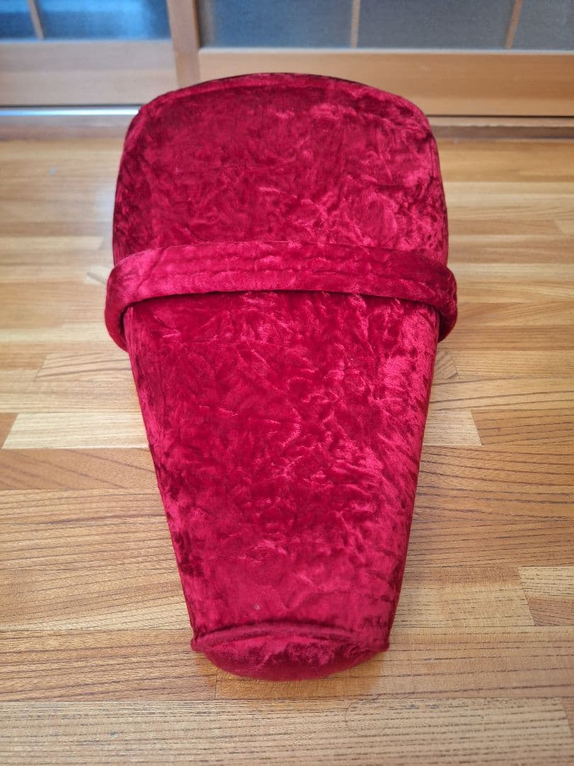 パッソル 2E9 赤チンチラシート - メルカリ