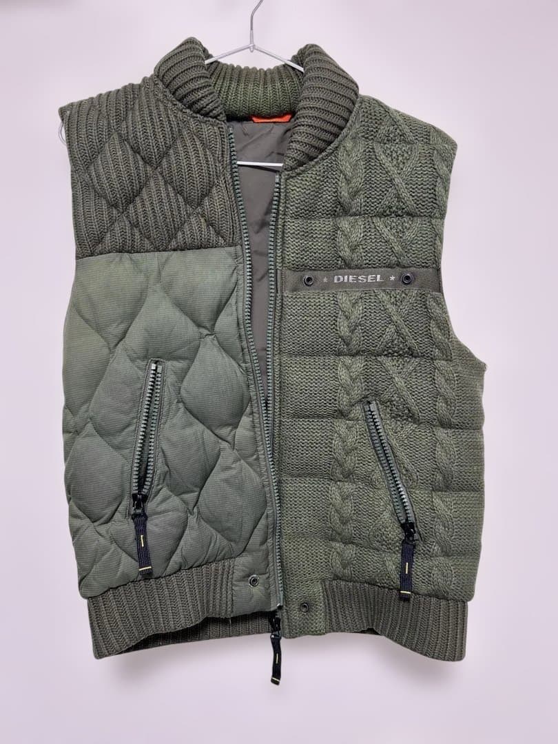 DIESEL オリーブグリーン ダウンベスト - メルカリ