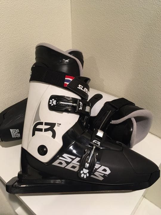 Sled Dogs Snowskate スレッドドッグス - メルカリ