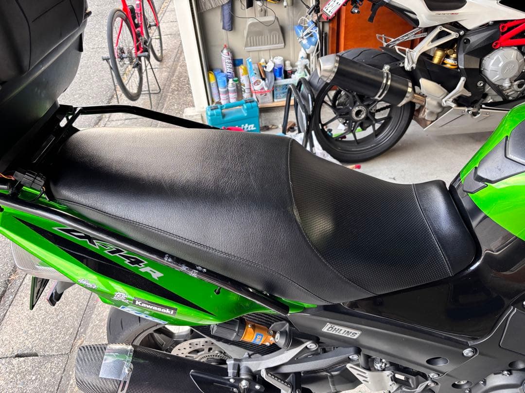 テ*8様 Kawasaki カワサキZX-14R ZZR1400 cozyシート - メルカリ