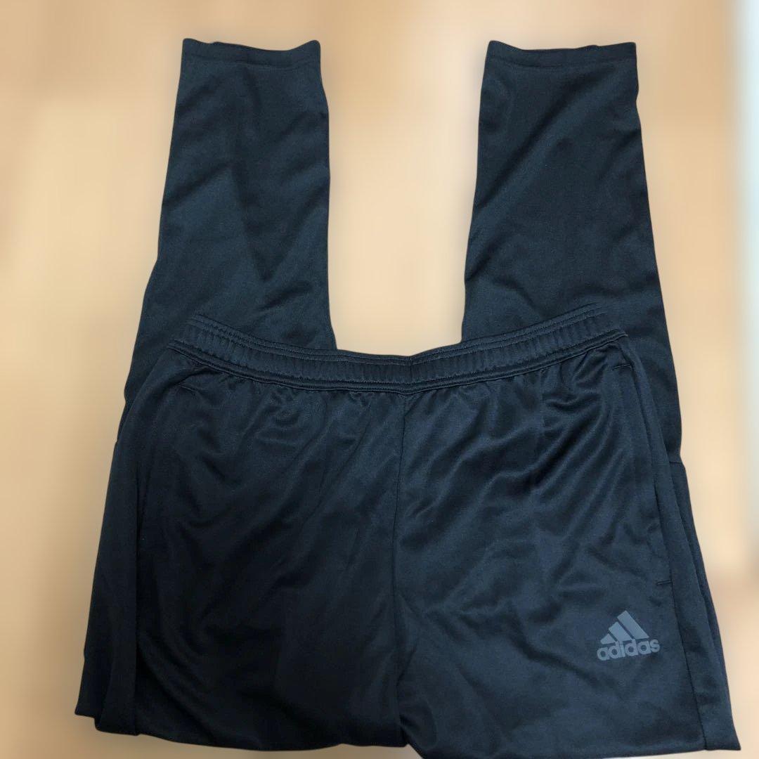 美品 adidas ブラックジャージ上下セット 2XO - メルカリ