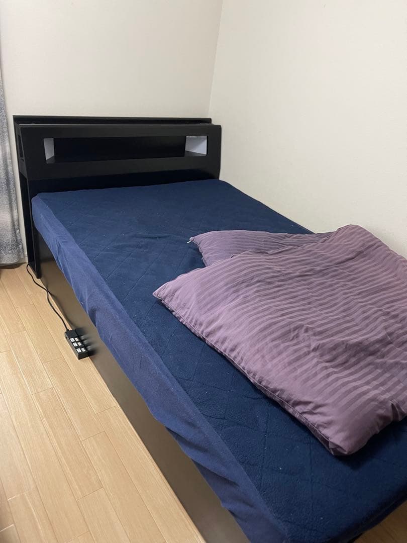 油圧式 収納ベッド セミダブル マットレス黒 ネイビー