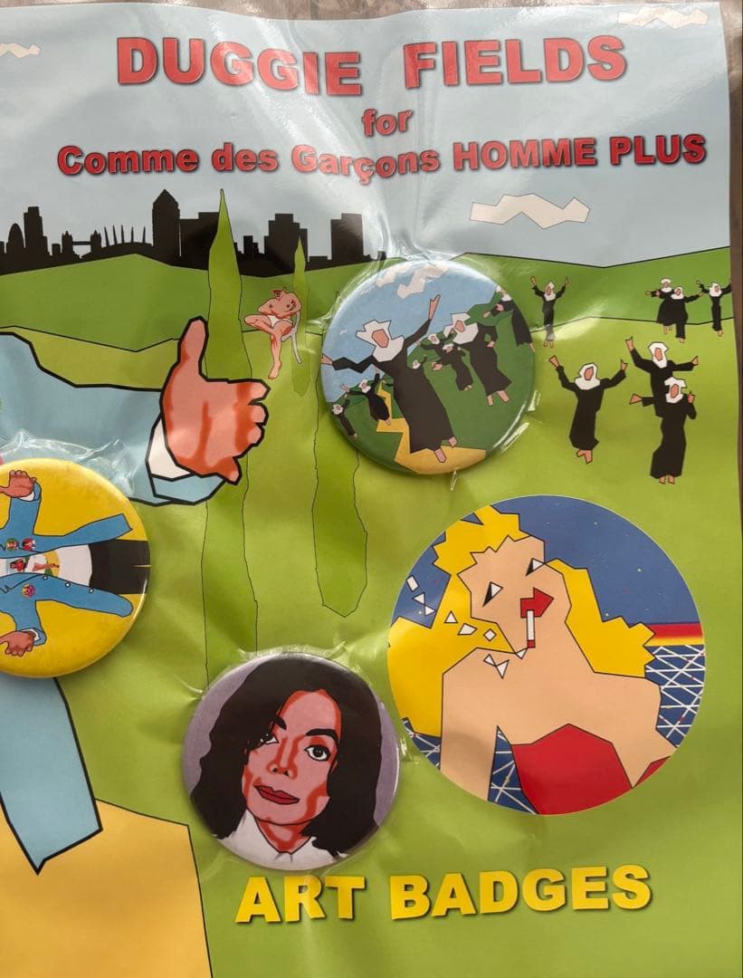 コムデギャルソン プリュス 缶バッジ 新品 真空パック garcons PLUS コムデギャルソン オムプリュスCOMME des GARCONS HOMME PLUS merry