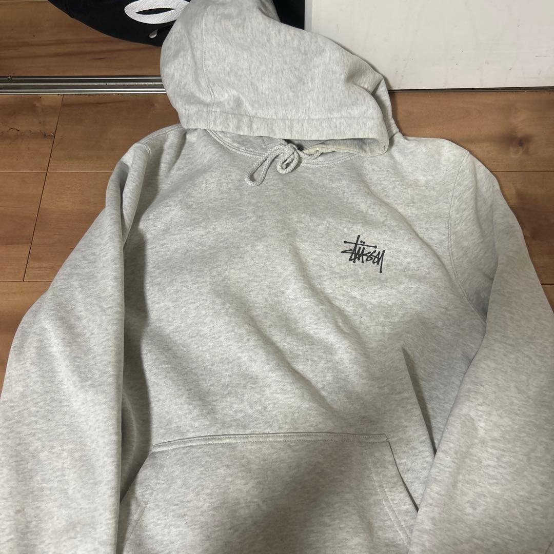 Stussy グレー パーカー Sサイズ - メルカリ