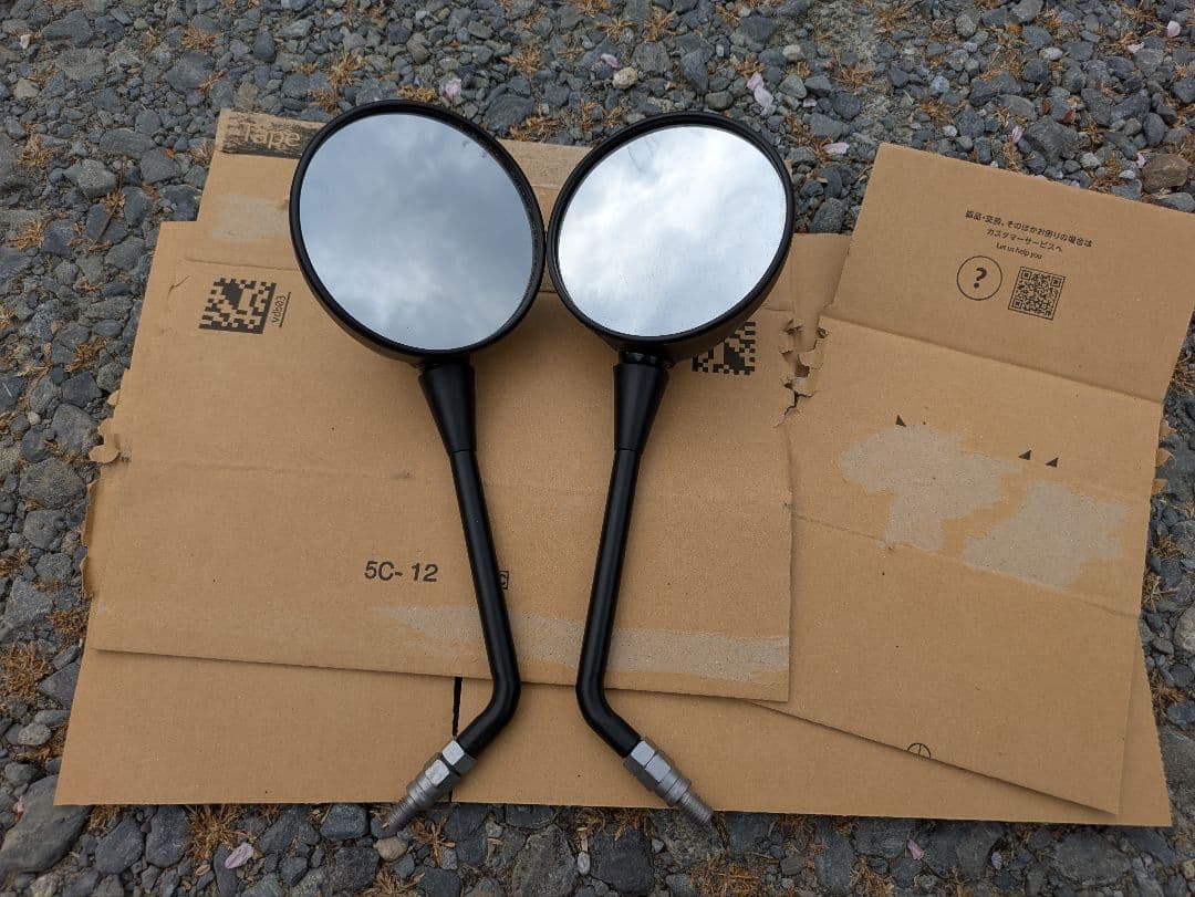 RnineT Scrambler 純正ミラー 2個セット 2台のNineTスクランブラーミラー