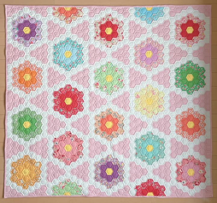 ヘキサゴン パッチワーク キルト タペストリー マット ハンドメイド