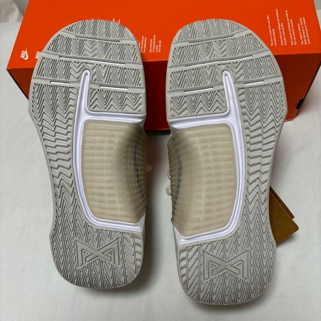 23.5cm ナイキ メトコン 9 AMP DZ2539-100 ホワイト　白