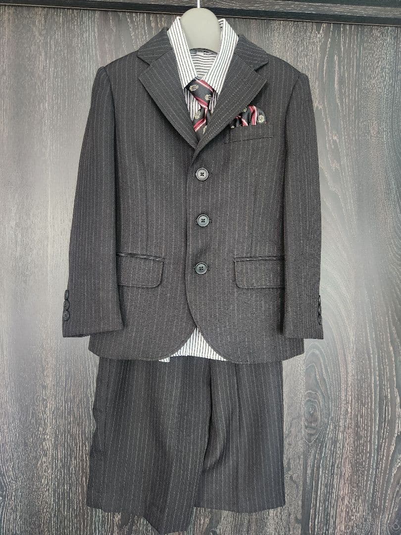 男の子フォーマルスーツ 110cm ダークグレー ストライプ - メルカリ