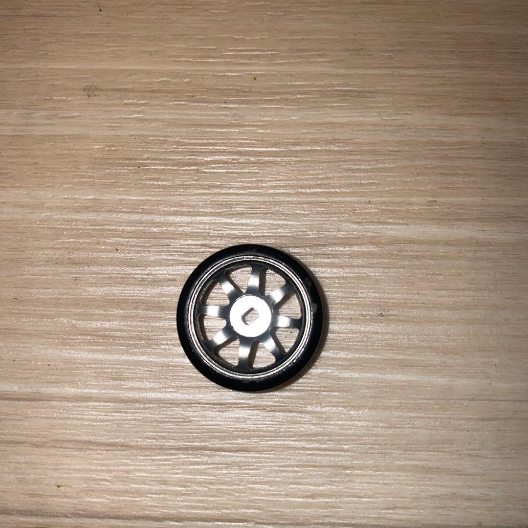 超希少 廃盤？レア ミニッツAWD用アルミホイール新品ドリフトタイヤ付