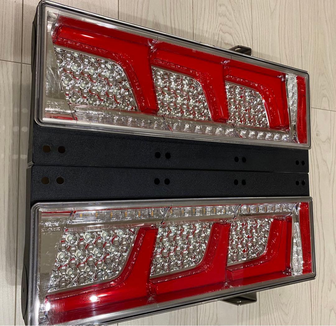 中古 小糸 KOITO 3連LEDテールランプ - メルカリ
