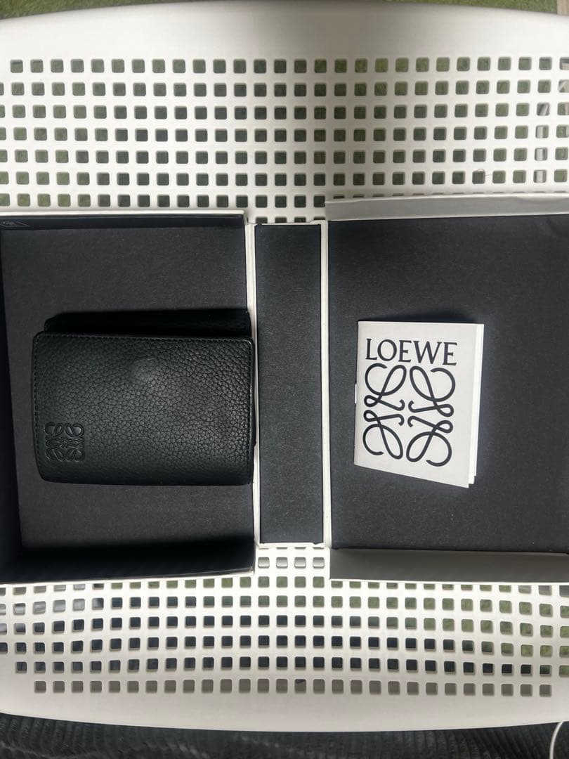 LOEWE トライフォールドウォレット トライフォールド ウォレット（ソフトグレインカーフ） グリーン