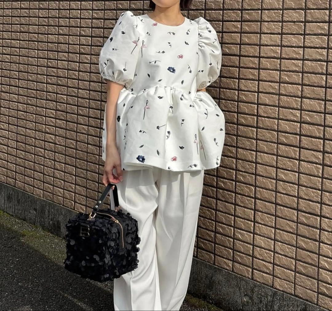 正規品 新品 Bibiy B. BLOOMY BLOUSE - メルカリ