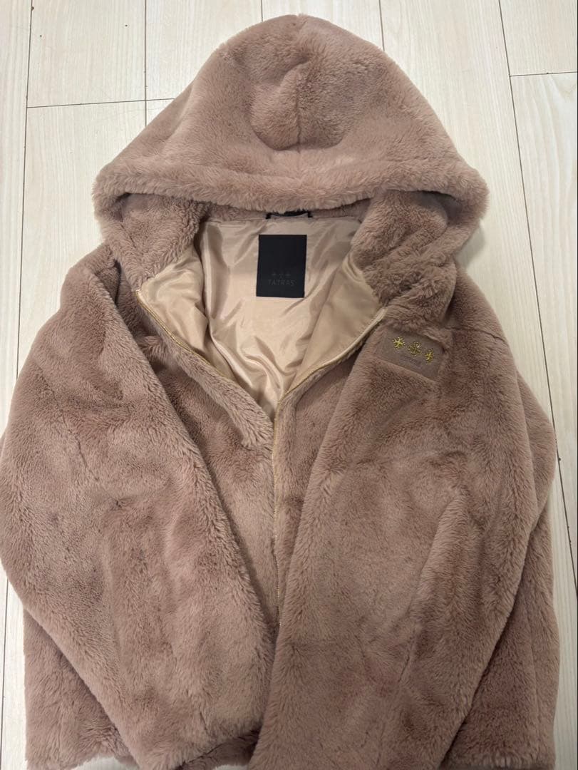 TATRAS ユモラ ピンクベージュ TATRAS ユモラ ピンクベージュ