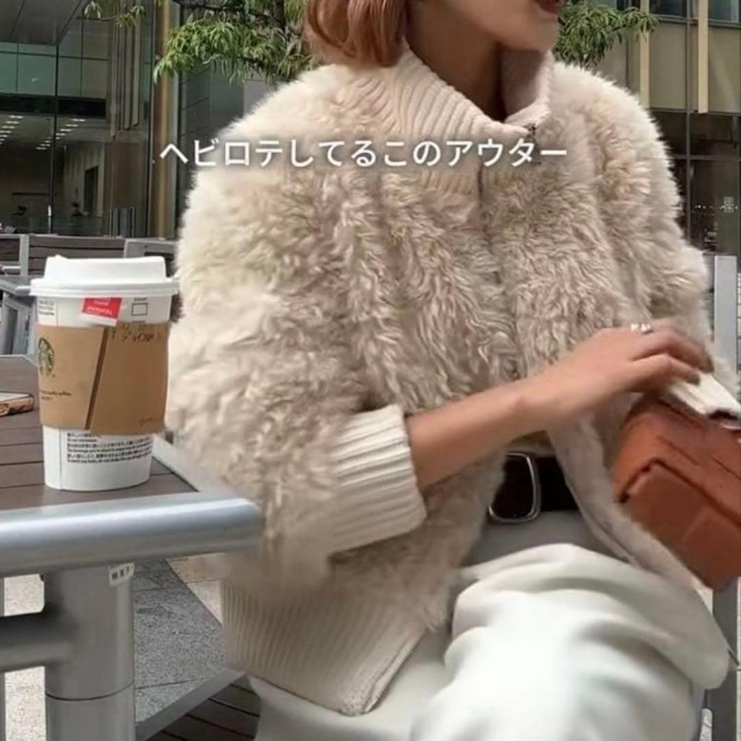 未使用・タグ付き】ESICA ハイネックボアブルゾン ホワイト - メルカリ