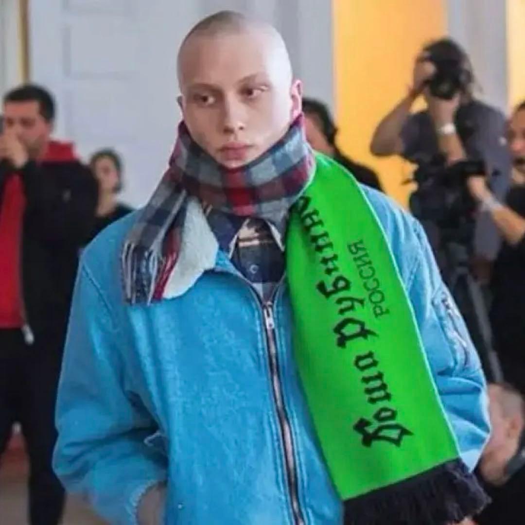 gosha rubchinskiy scarf aw18 - メルカリ