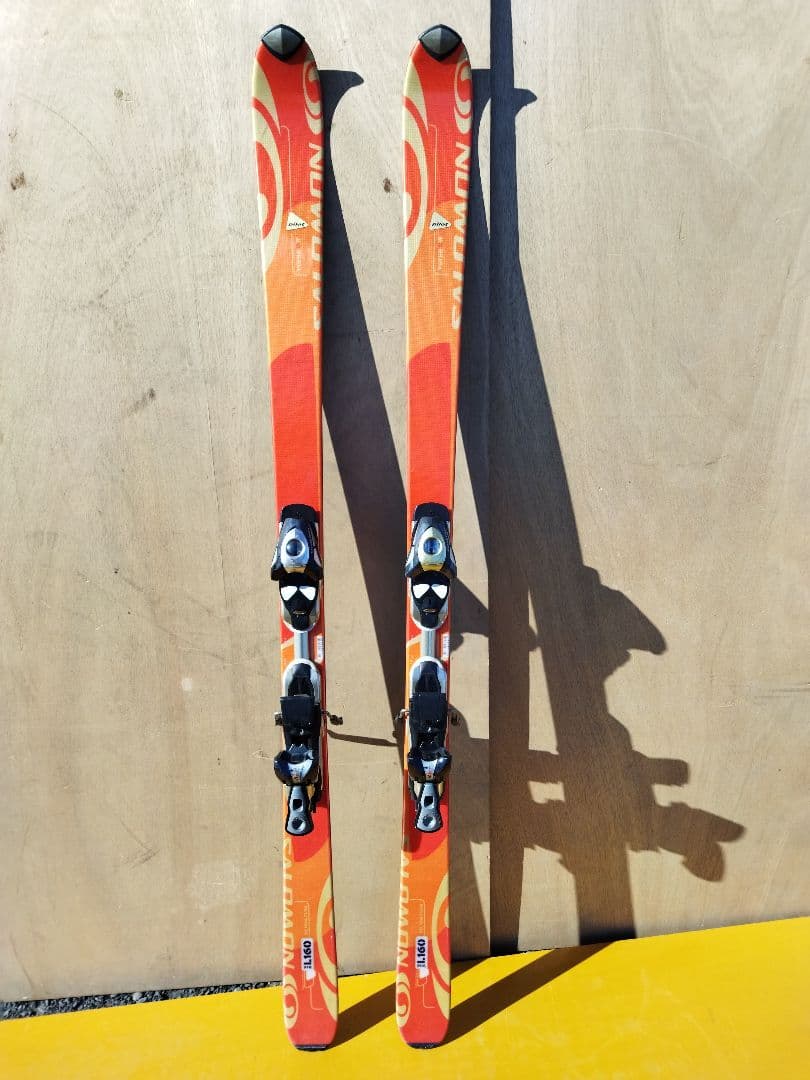 SALOMON サロモン スキー板 オレンジ色 pilot ビンディング付き - メルカリ