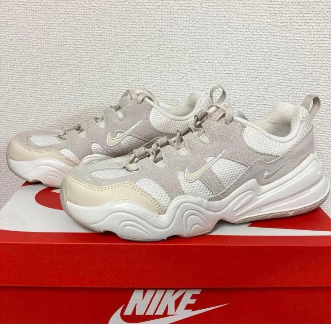【新品】ナイキ テック ヘラ ウィメンズシューズ　24cm ナイキスニーカー 楽天市場】WMNS NIKE TECH HERA ナイキ テック ヘラ レディース