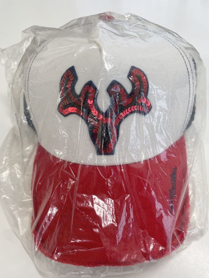 未開封】YOSHINORIKOTAKE 鹿島アントラーズロゴ入りキャップ白