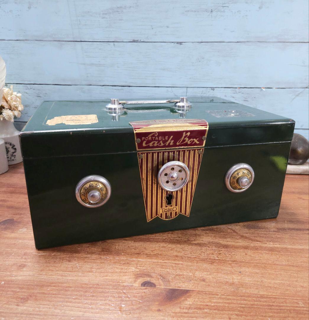 昭和レトロ TOHO 内田洋行 ヴィンテージ 手提げ金庫 CASH BOX - メルカリ
