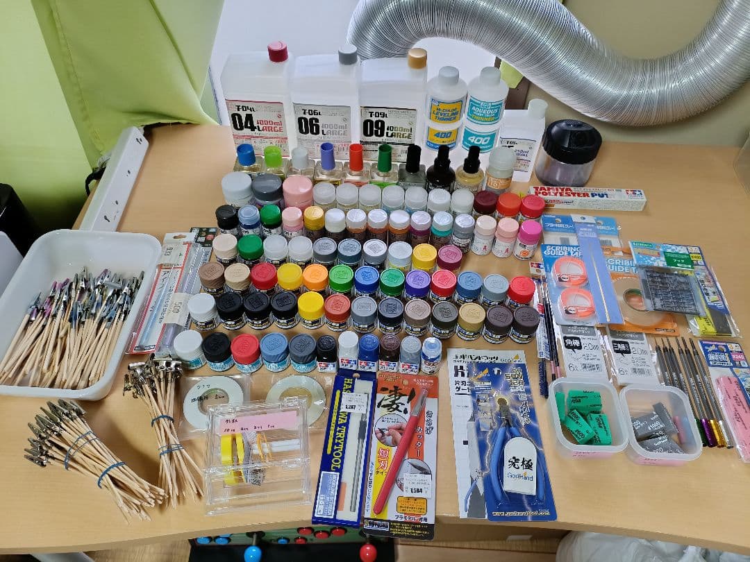 ふ*ん様 プラモデル用塗料、製作工具、他 モデラー注目アイテムをレビュー！ギミック満載の「モデリングコンテナ