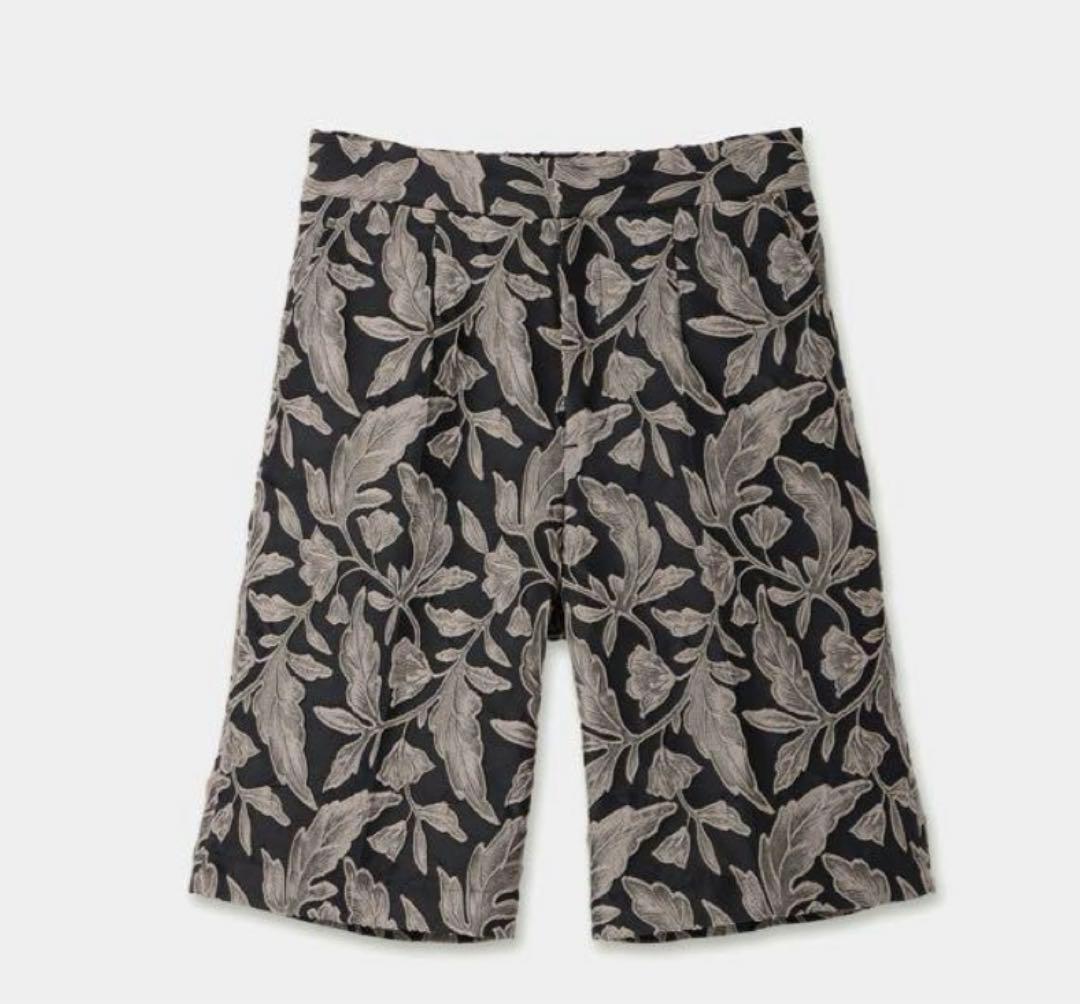 louren flower jacquard half pants - メルカリ