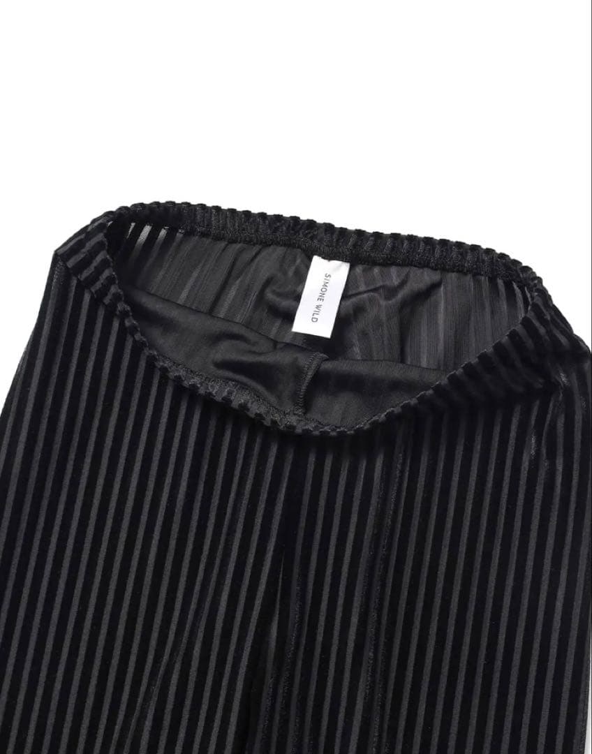 SIMONE WILD（シモーネワイルド） RIB LONG SHORT 美品