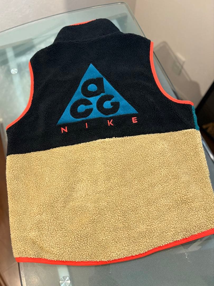 最終価格希少 NIKE ACG フリースベスト XL 中古・古着通販】NIKE ACG (ナイキエーシージー) フリースベスト