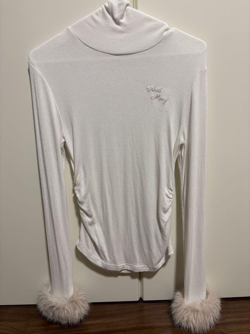 andmary Nicole fur tops white