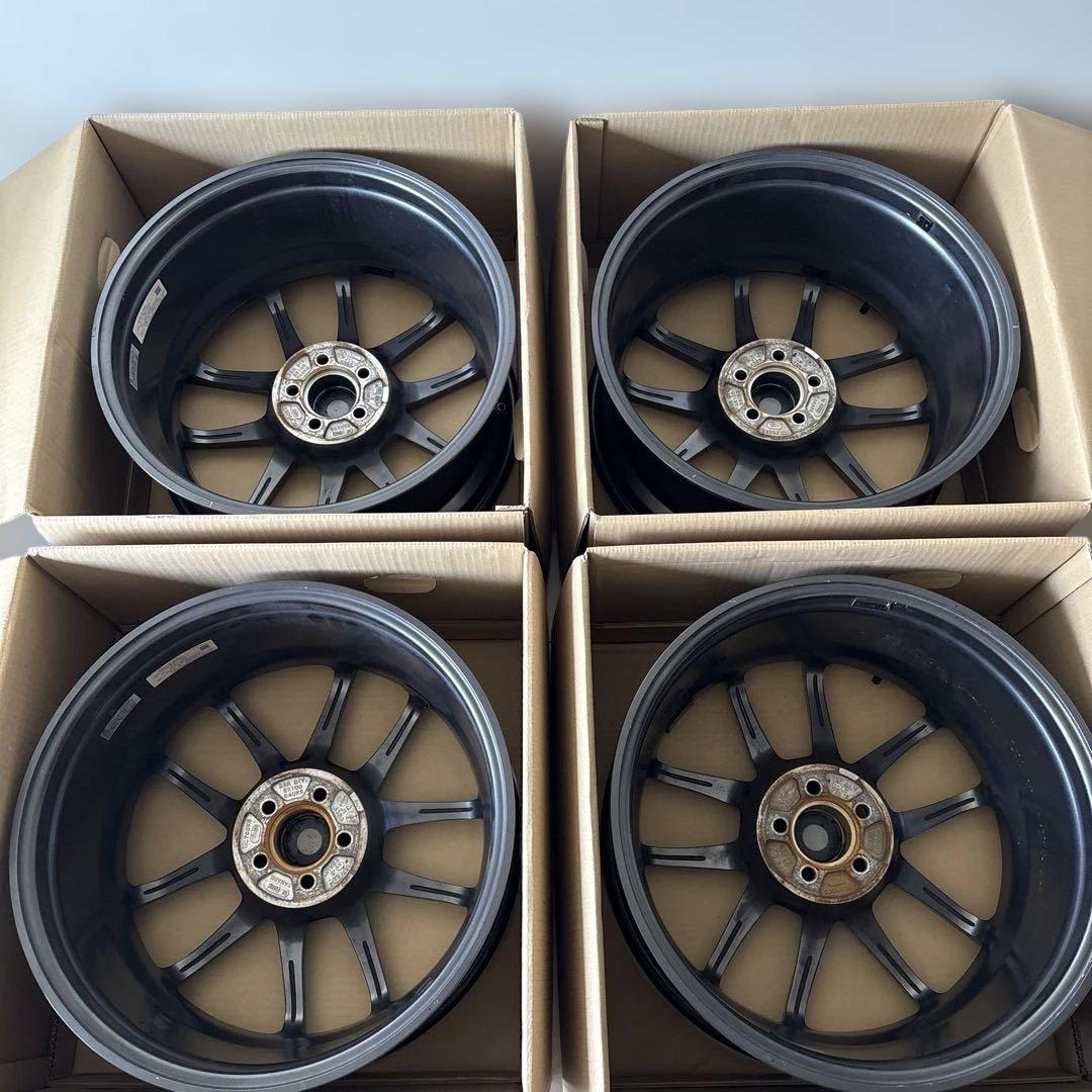 18インチ　美品SSR ライナータイプ10モノブロック　18×8.5J 送料込み