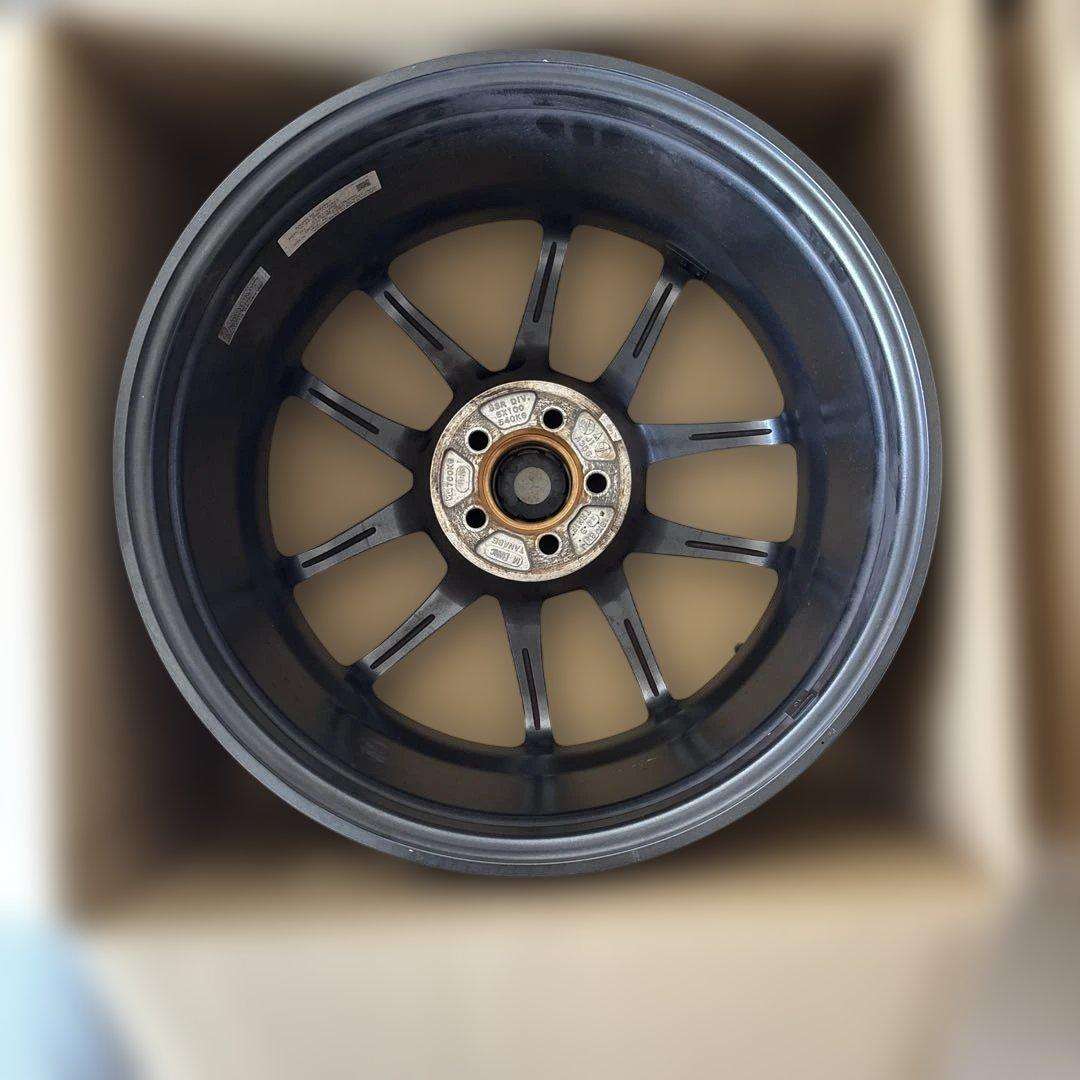 18インチ　美品SSR ライナータイプ10モノブロック　18×8.5J 送料込み