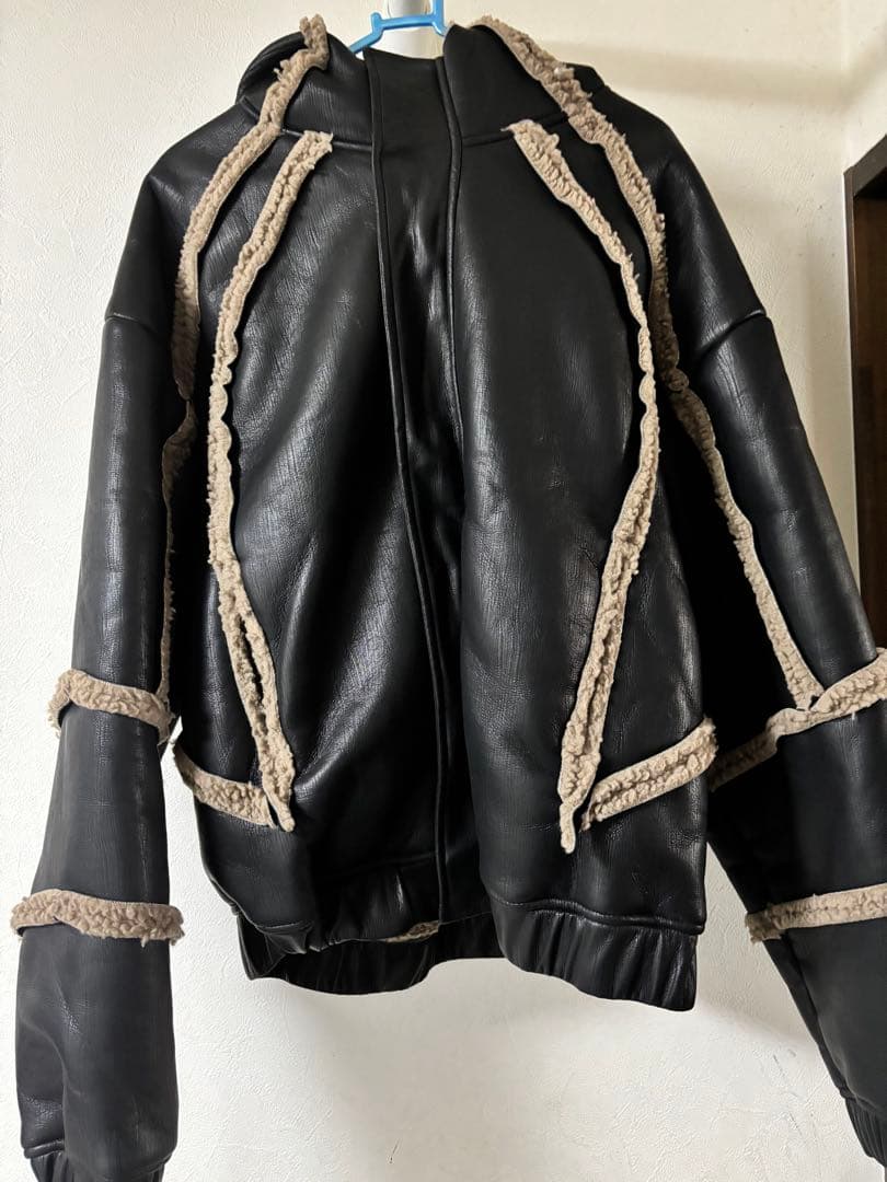 地底人オンライン CROWORLD ラムフリースフーディージャケッ