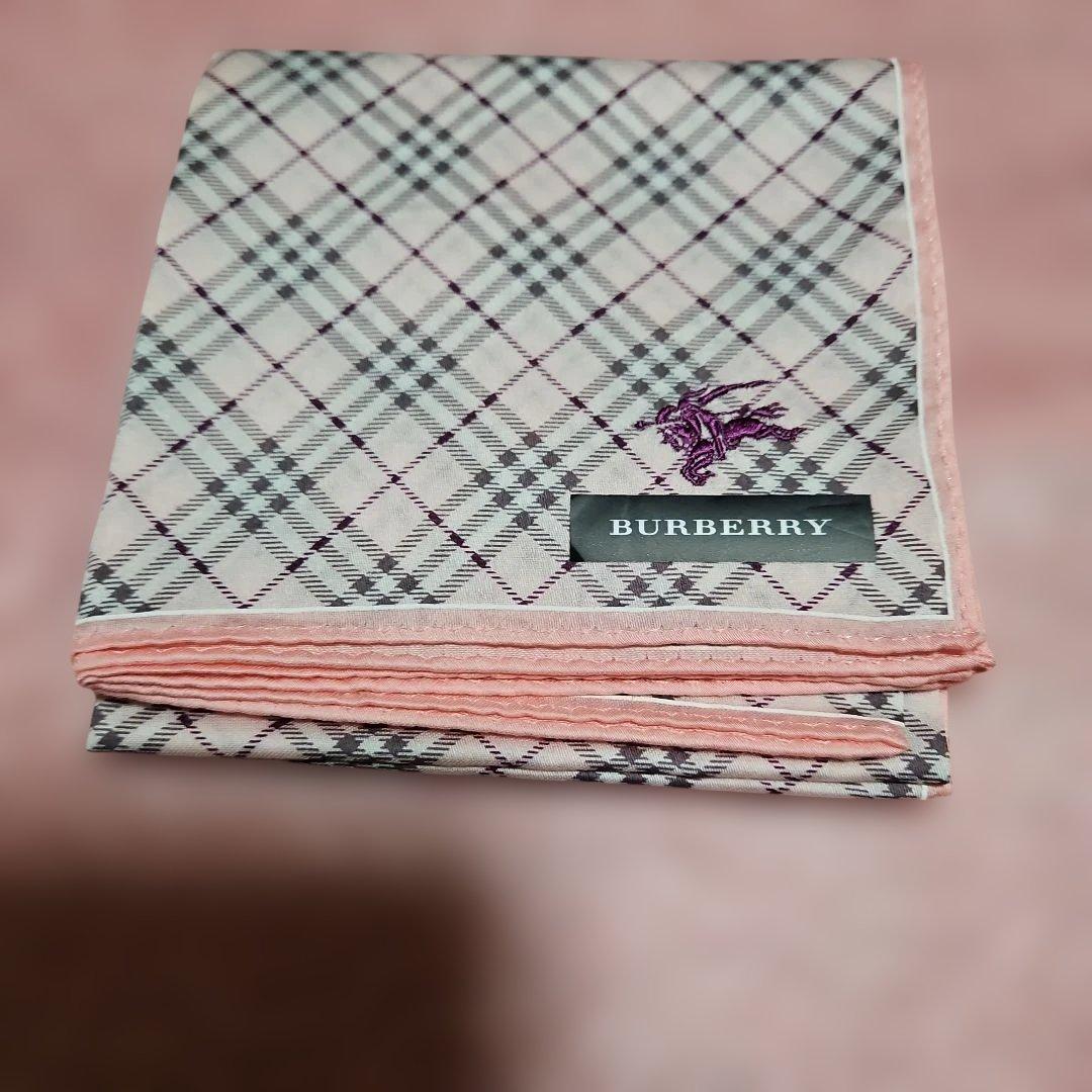 BURBERRY ピンク チェック柄 ハンカチ - メルカリ